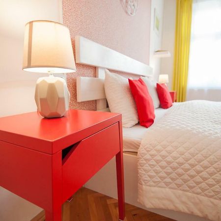 Spacious Stylish Apartment In Old Town Sibiu Exterior foto