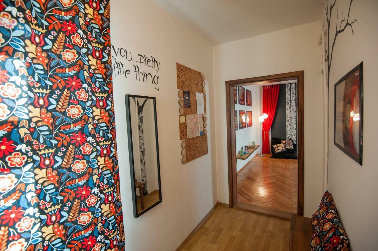 Spacious Stylish Apartment In Old Town Sibiu Exterior foto